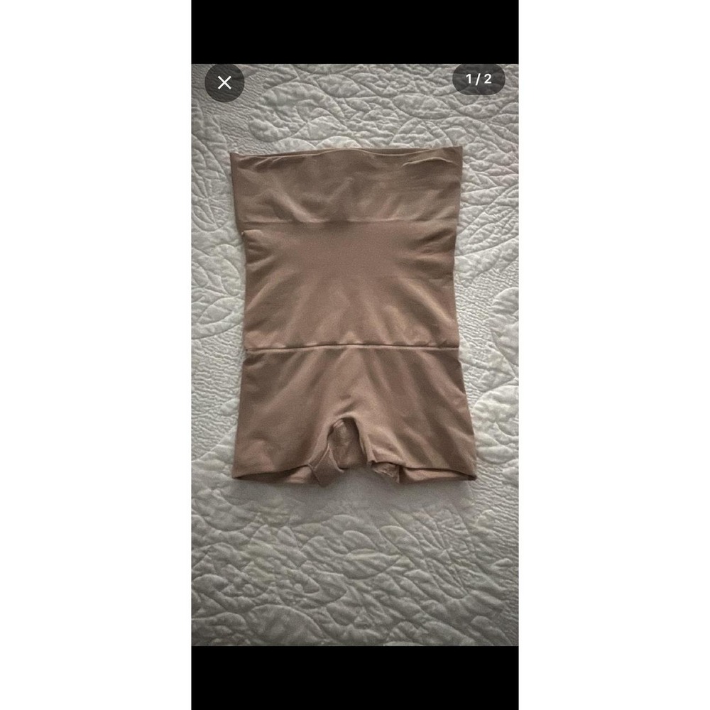 SPANX High Waisted‎ Shaping Shorts Bodysuit Beige Size 4/A